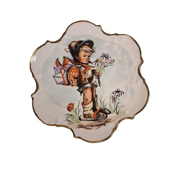 Vintage NORCREST Fine China Rare Hummel Hand Painted Made in Japan 8” Plate - Picture 3 of 8